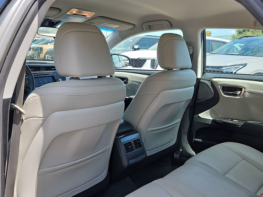 Thumbnail: 2018 Toyota Avalon - 12