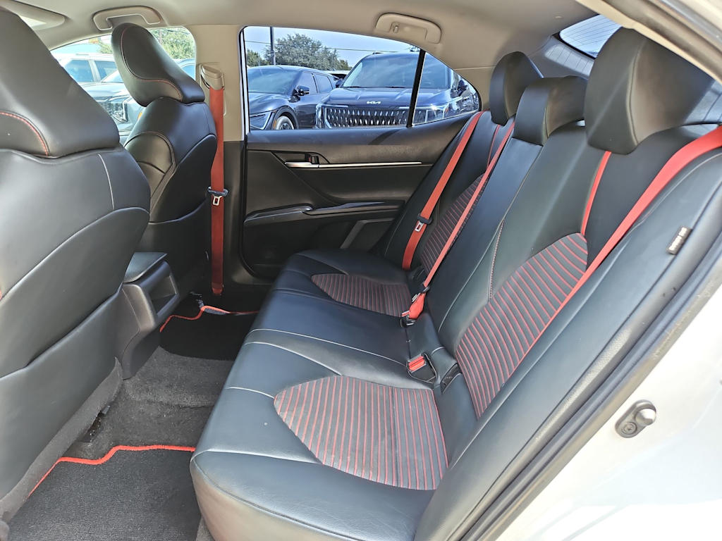 Thumbnail: 2021 Toyota Camry - 20