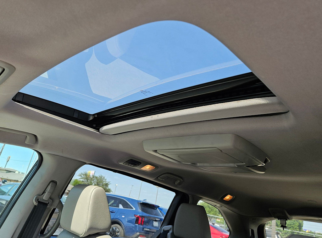 Thumbnail: 2019 Honda Odyssey - 19