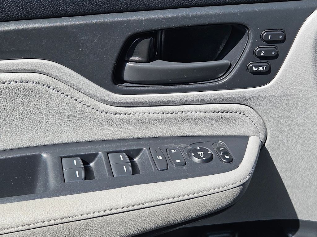 Thumbnail: 2019 Honda Odyssey - 27