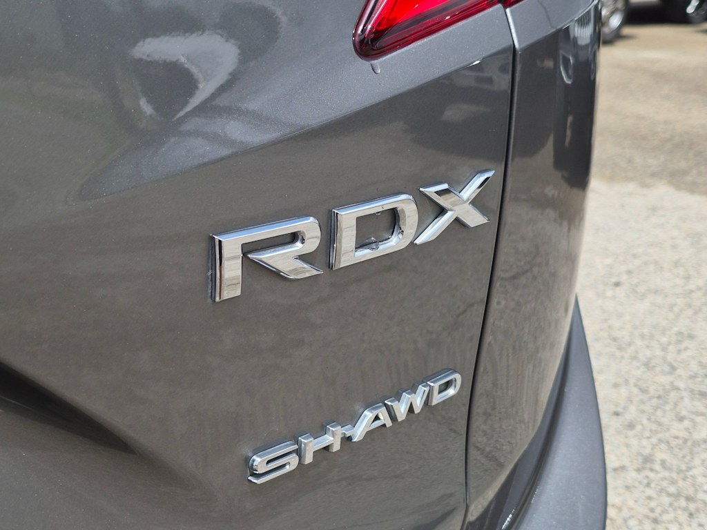 Thumbnail: 2025 Acura RDX - 6