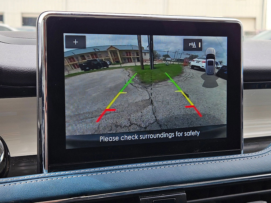 Thumbnail: 2020 Lincoln Corsair - 20