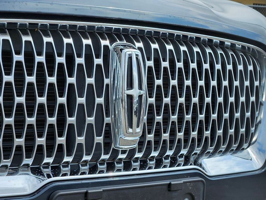 Thumbnail: 2020 Lincoln Corsair - 7