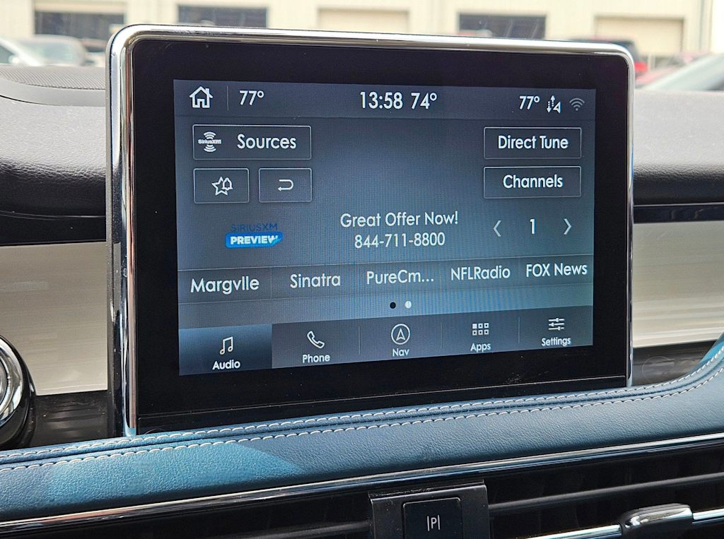 Thumbnail: 2020 Lincoln Corsair - 8