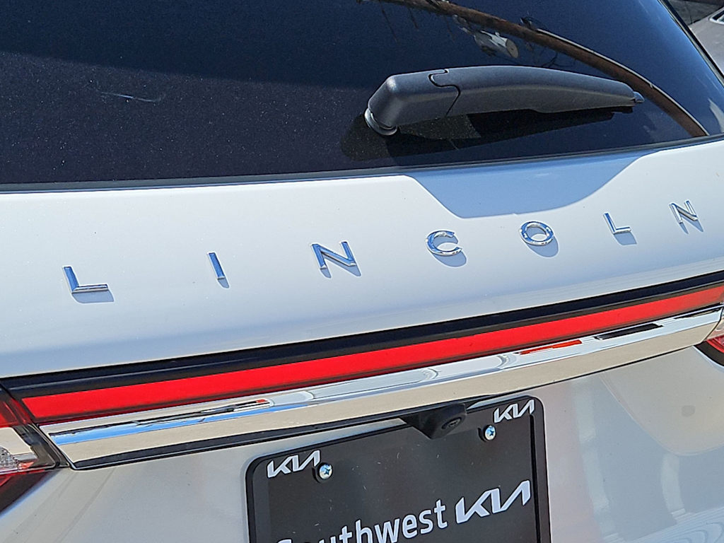Thumbnail: 2023 Lincoln Corsair - 20