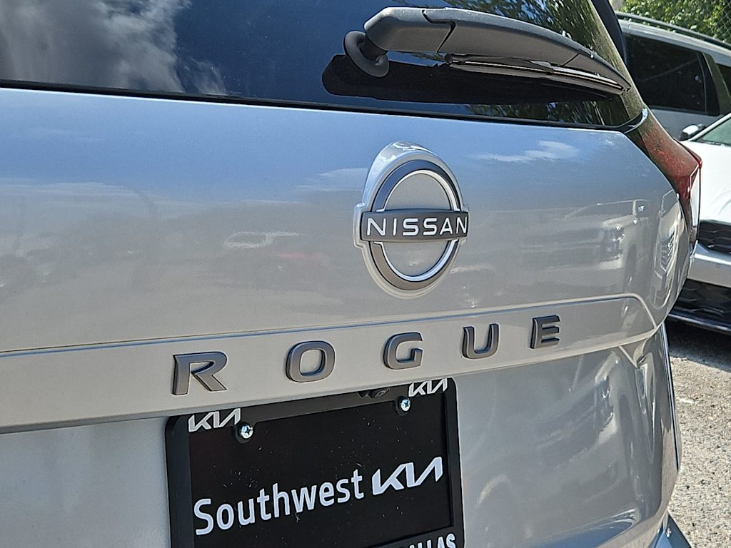 Thumbnail: 2025 Nissan Rogue - 7