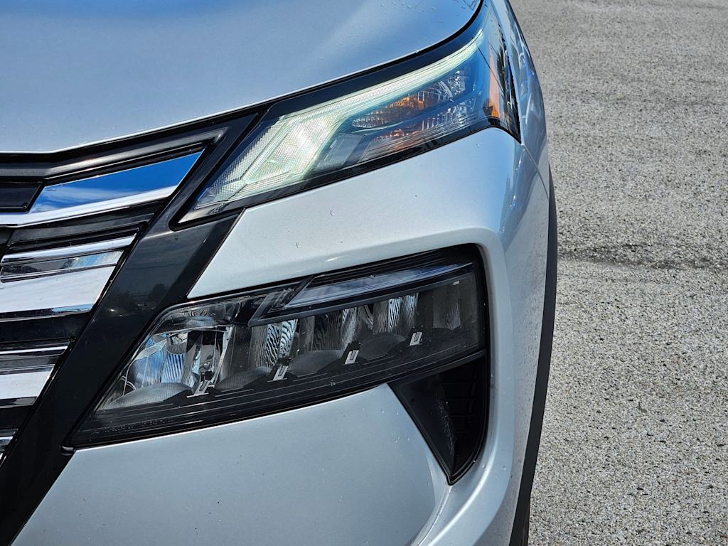 Thumbnail: 2024 Nissan Rogue - 24