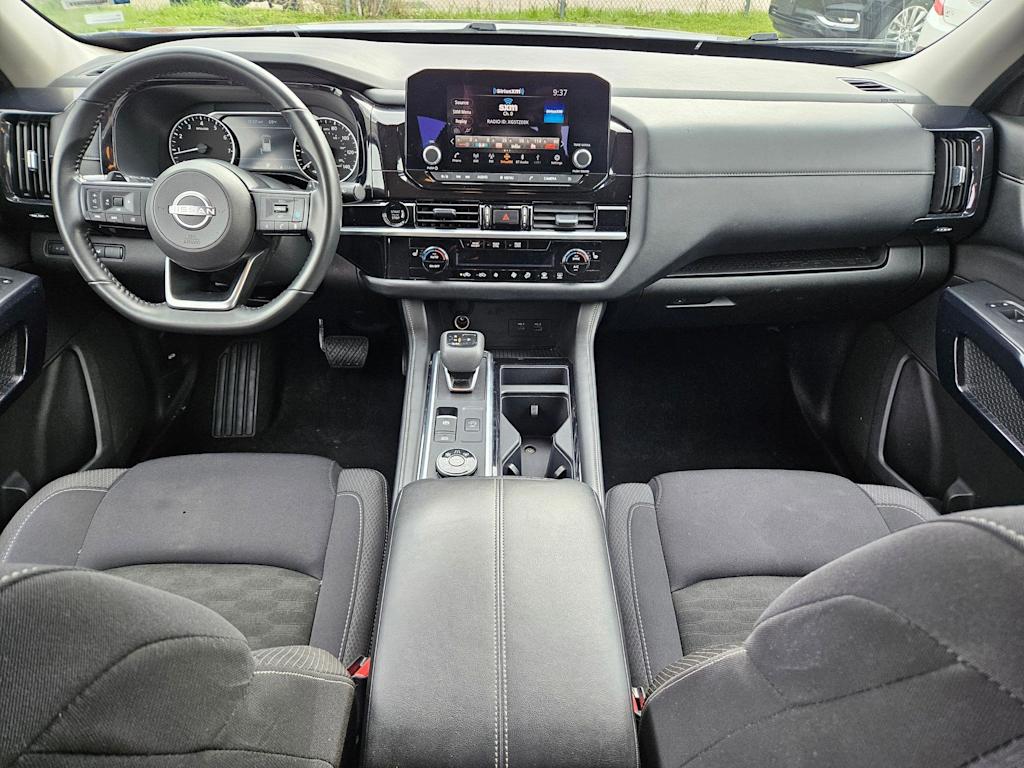 Thumbnail: 2025 Nissan Pathfinder - 8