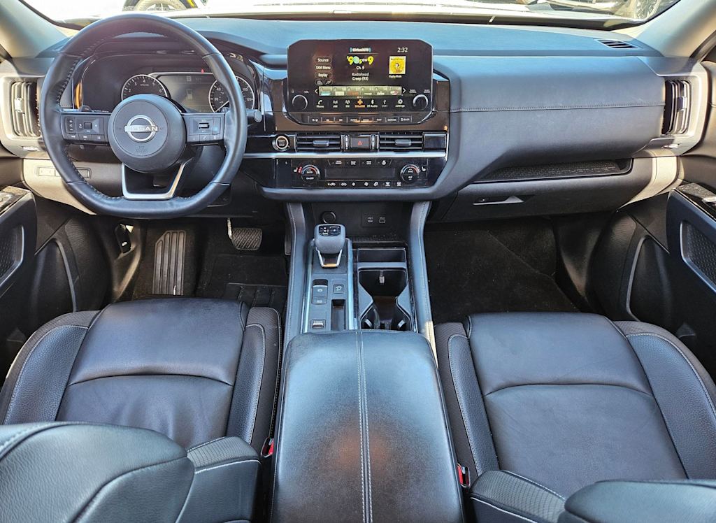 Thumbnail: 2022 Nissan Pathfinder - 2