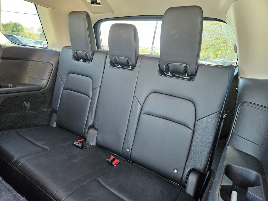 Thumbnail: 2022 Nissan Pathfinder - 11