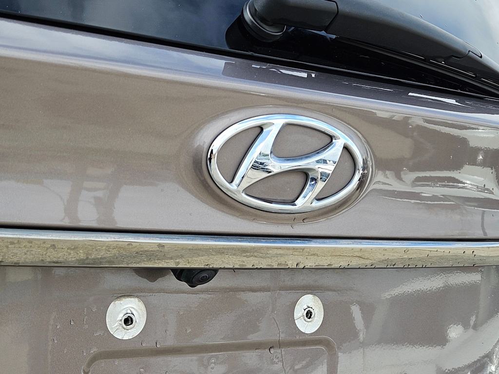 Thumbnail: 2020 Hyundai Santa Fe - 7