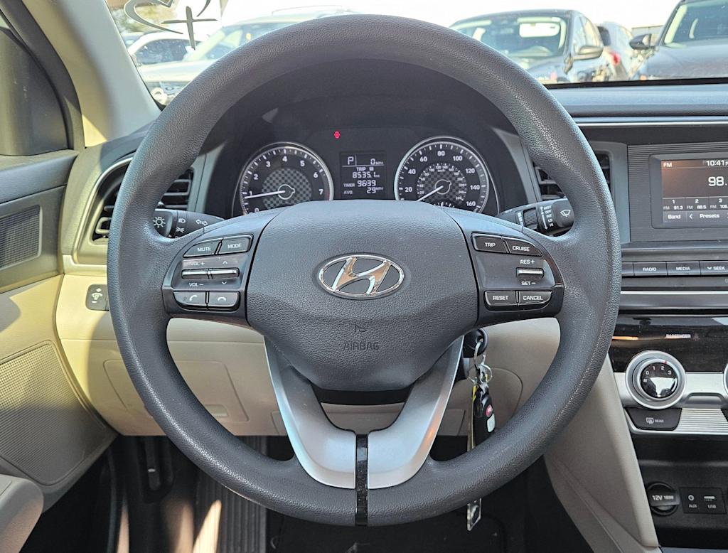 Thumbnail: 2019 Hyundai Elantra - 9