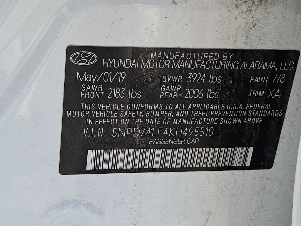 Thumbnail: 2019 Hyundai Elantra - 16