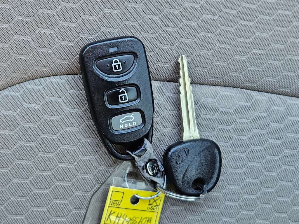 Thumbnail: 2019 Hyundai Elantra - 15