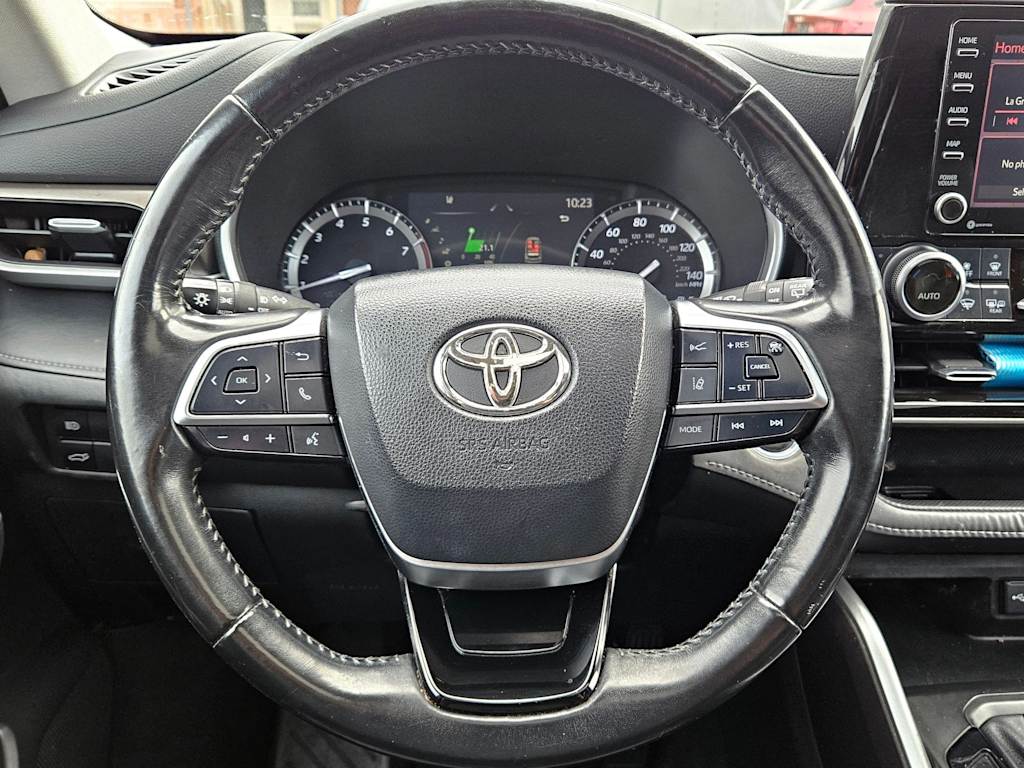 Thumbnail: 2021 Toyota Highlander - 9
