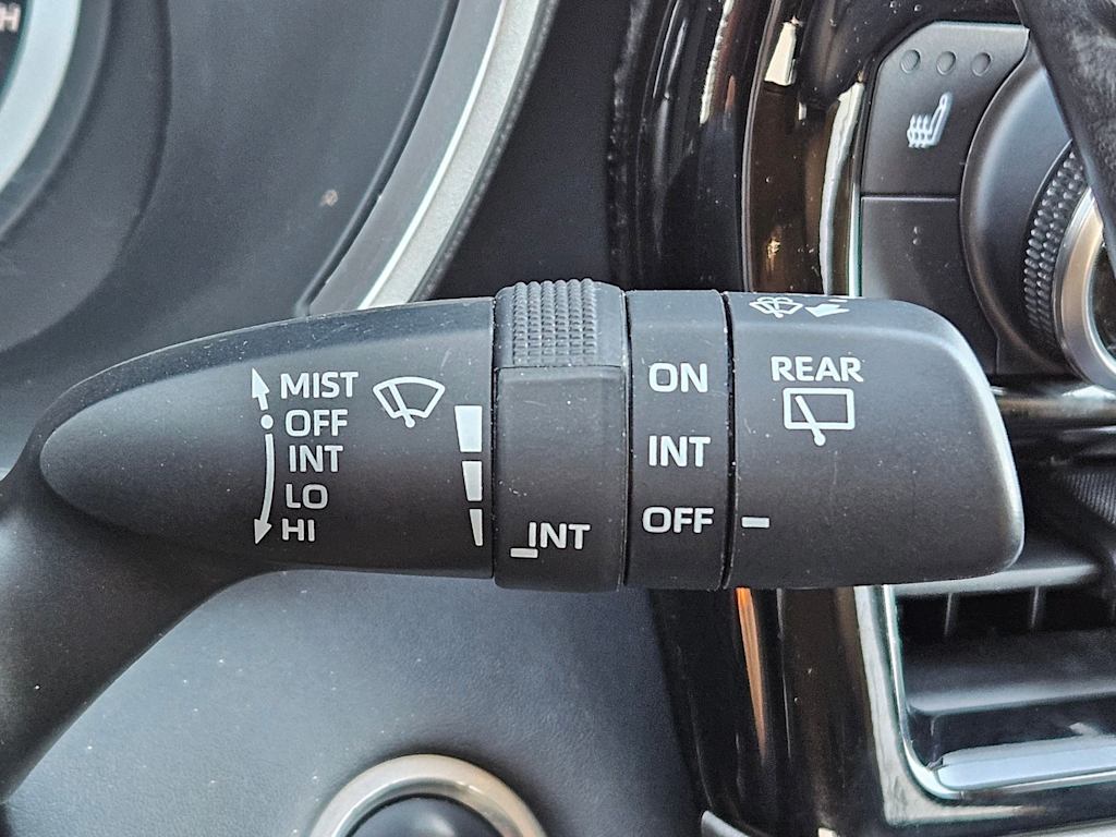 Thumbnail: 2021 Toyota Highlander - 33