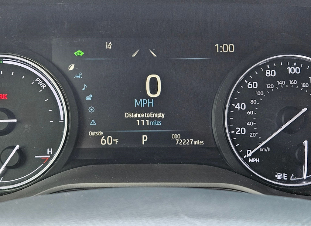 Thumbnail: 2021 Toyota Sienna - 16