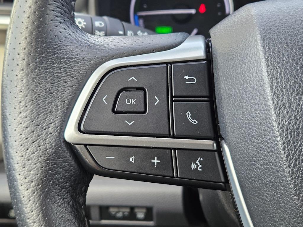 Thumbnail: 2021 Toyota Sienna - 32