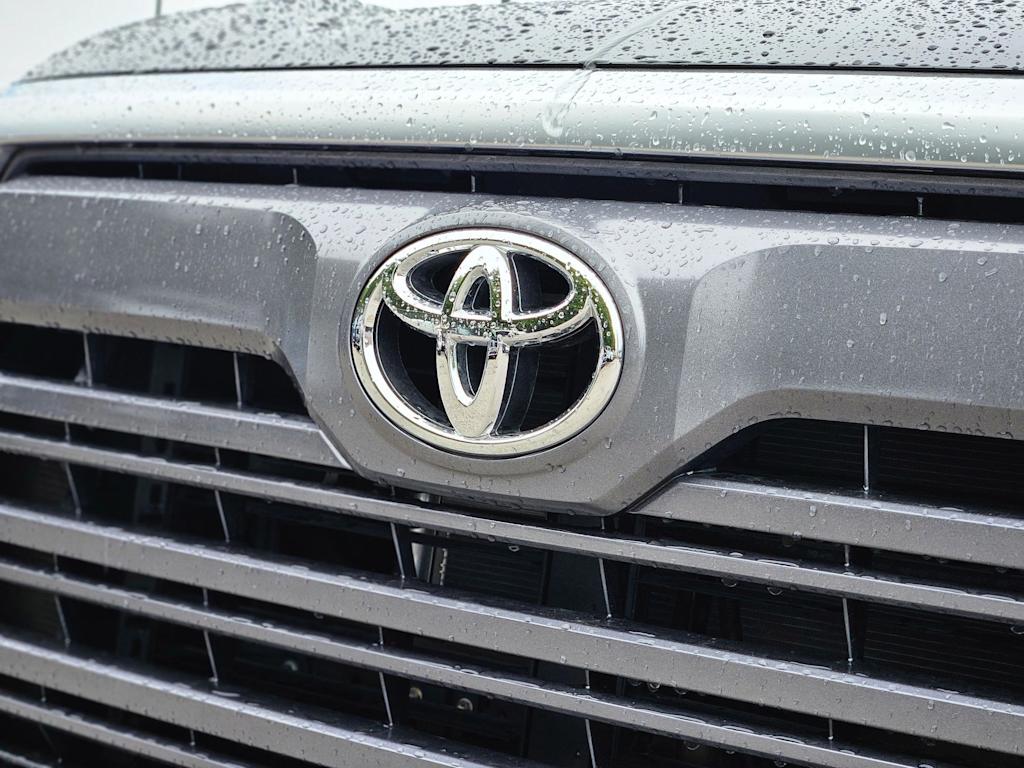 Thumbnail: 2024 Toyota Tundra - 7