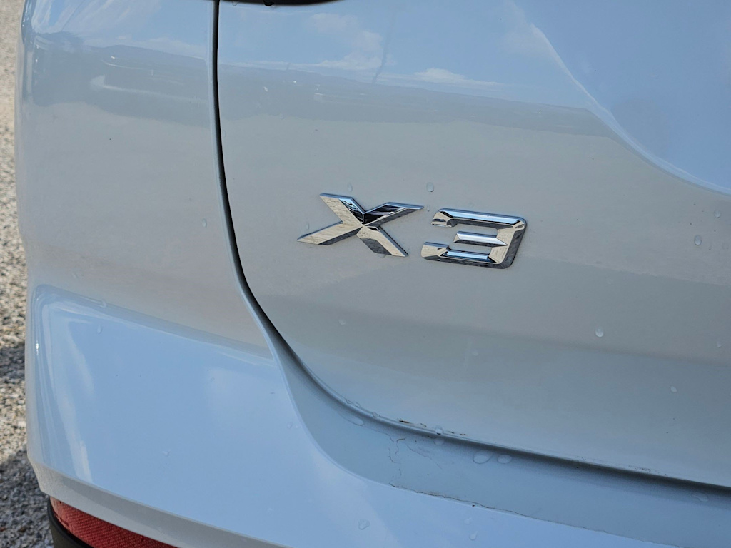 Thumbnail: 2023 BMW X3 - 26