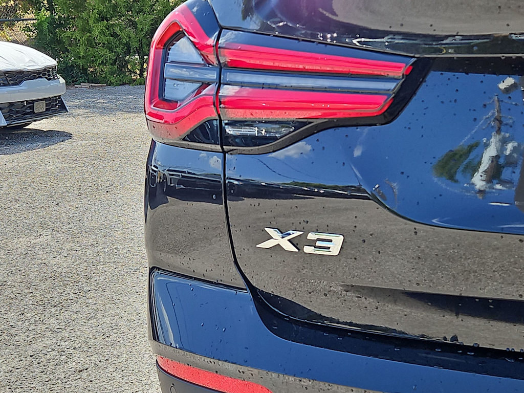 Thumbnail: 2023 BMW X3 - 19