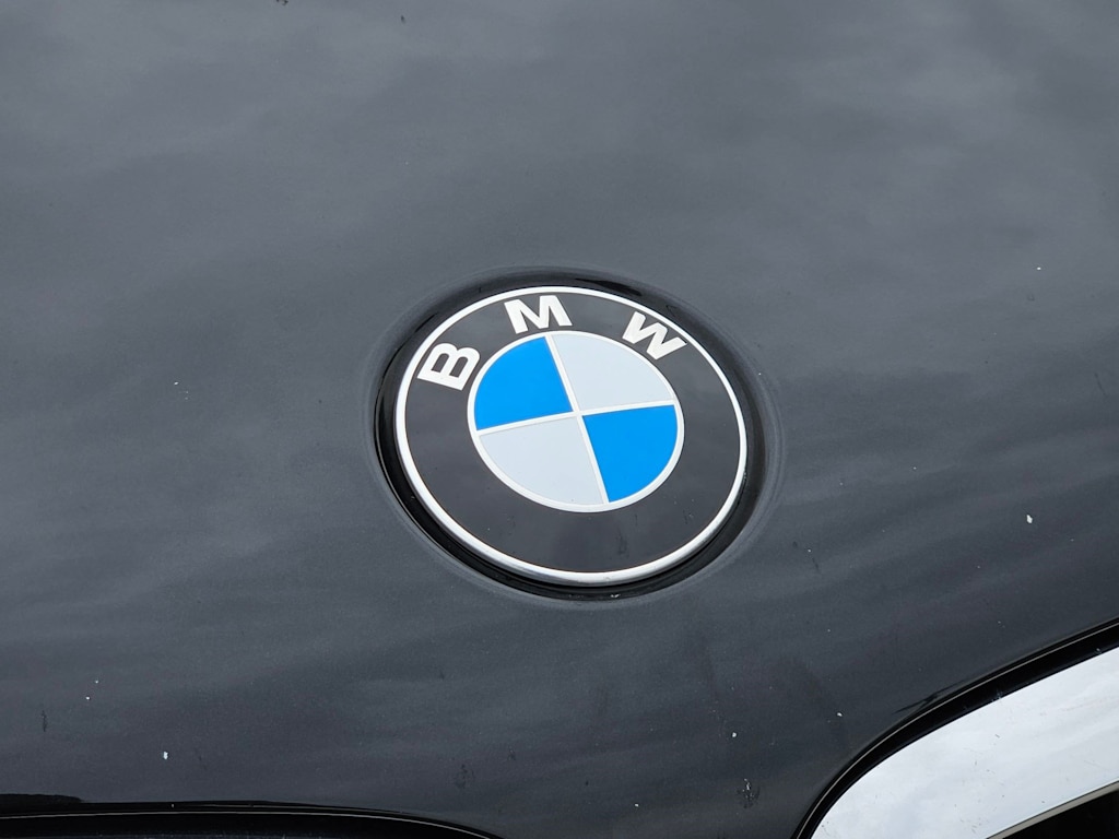 Thumbnail: 2023 BMW X5 - 7