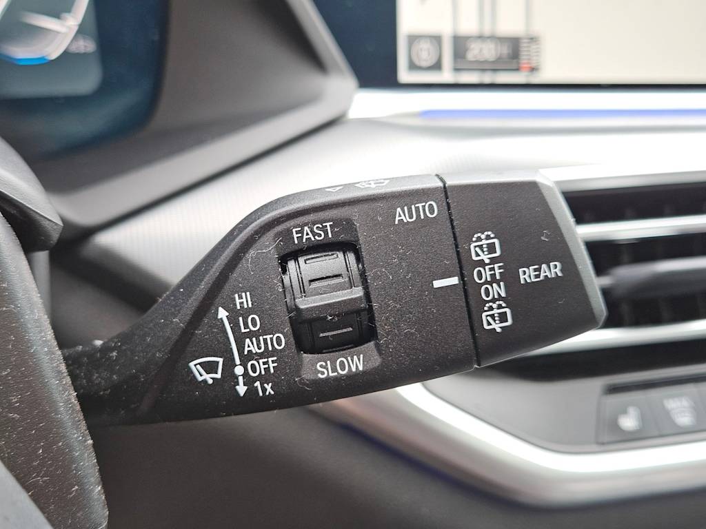 Thumbnail: 2023 BMW X5 - 26