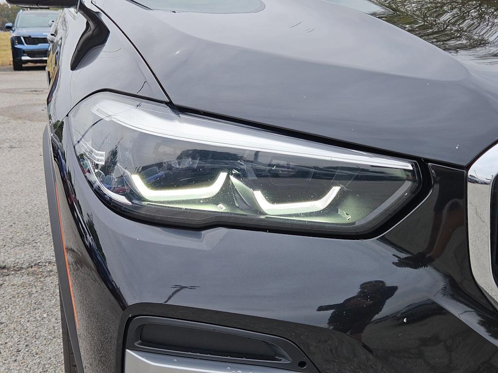 Thumbnail: 2023 BMW X5 - 21