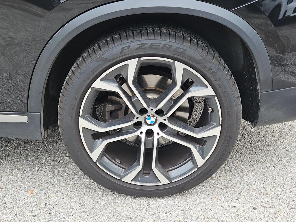 Thumbnail: 2023 BMW X5 - 8