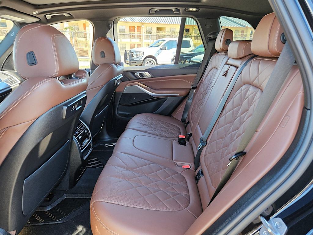 Thumbnail: 2023 BMW X5 - 29