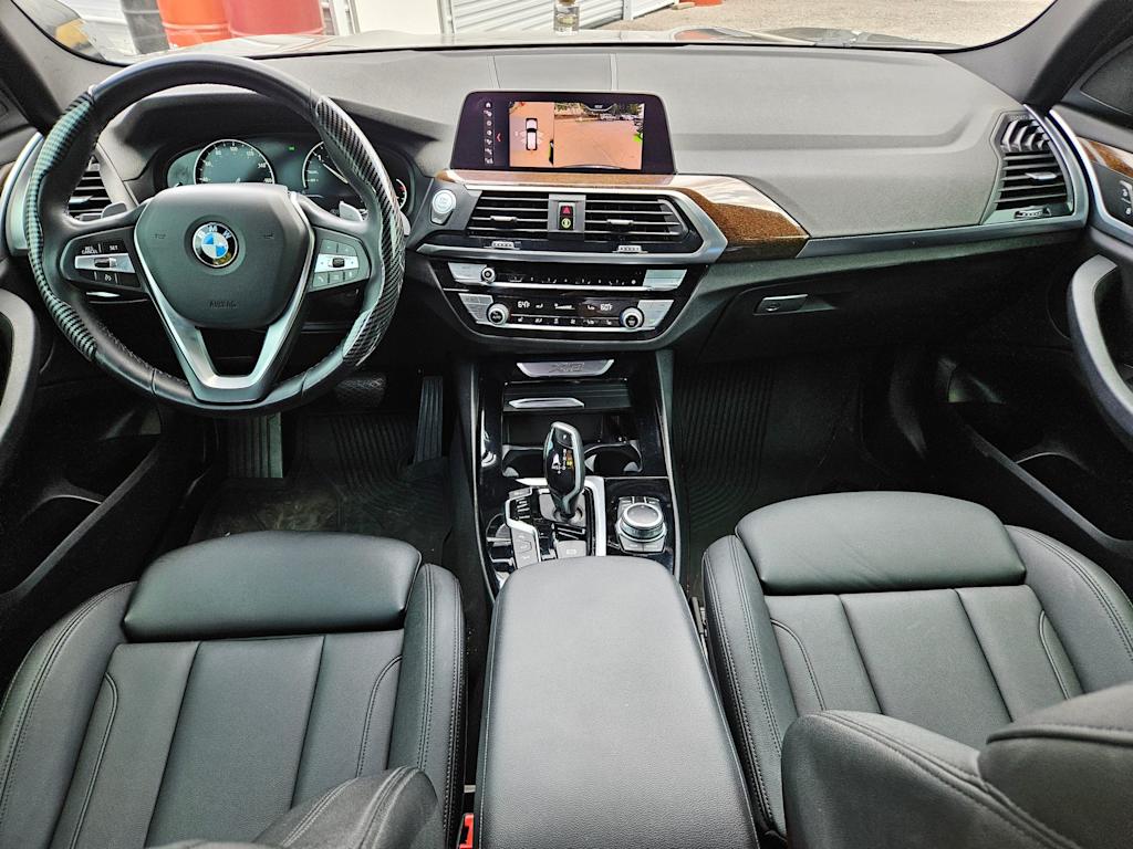 Thumbnail: 2021 BMW X3 - 2