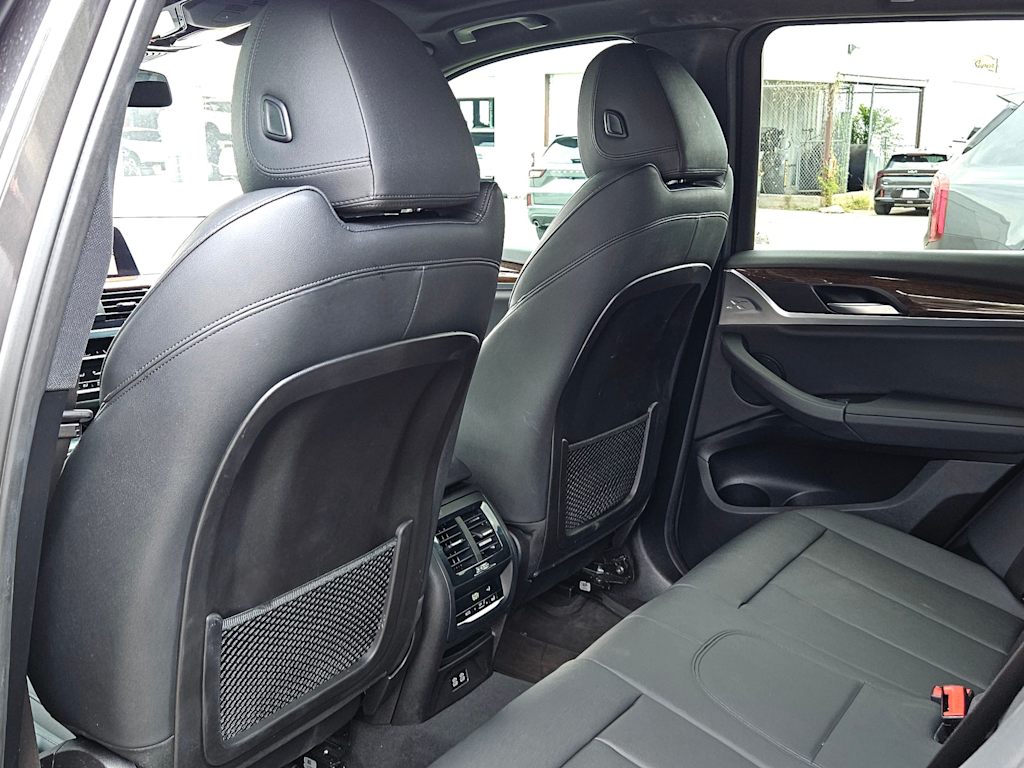 Thumbnail: 2021 BMW X3 - 11
