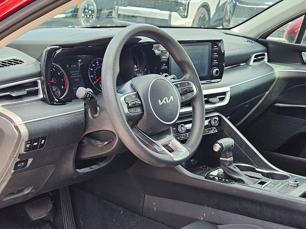 Thumbnail: 2022 Kia K5 - 2