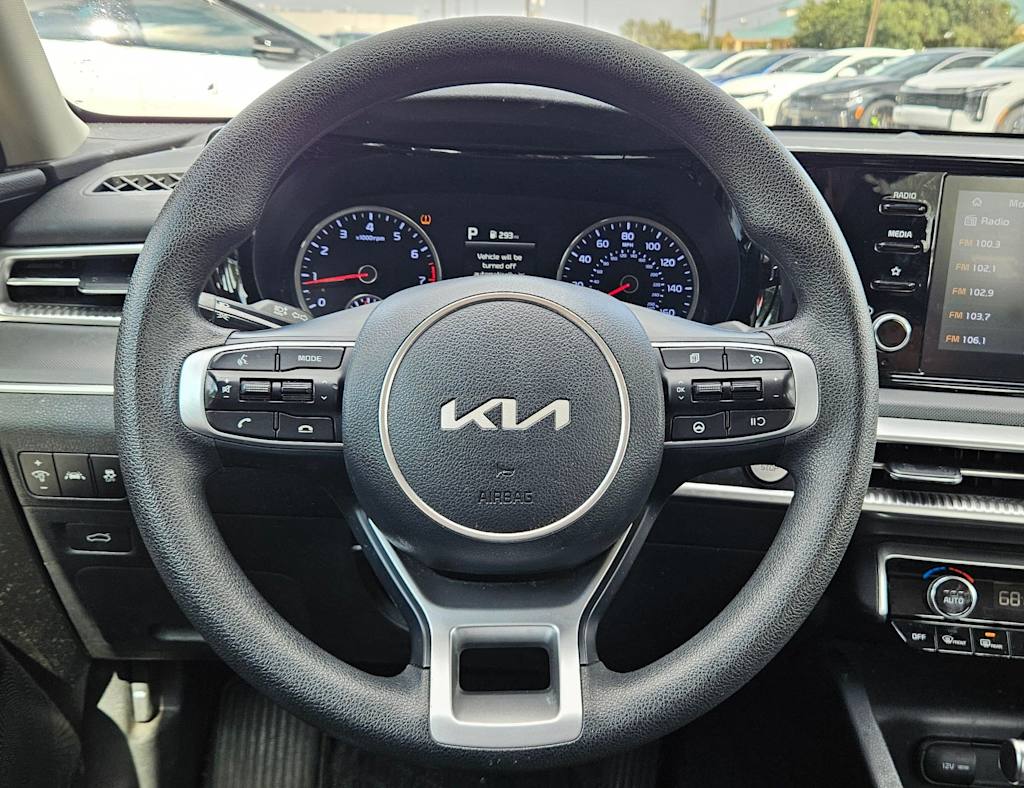 Thumbnail: 2022 Kia K5 - 8