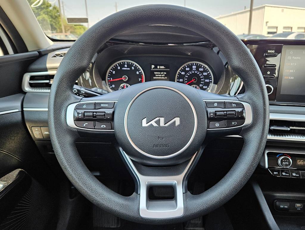 Thumbnail: 2023 Kia K5 - 13