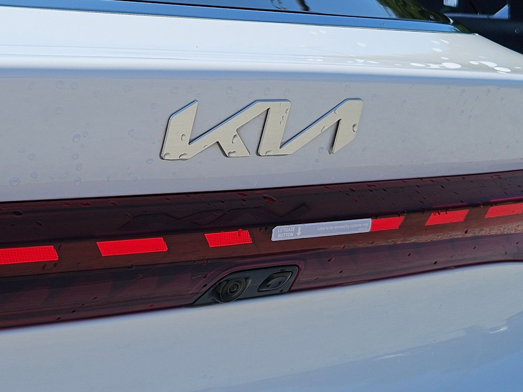 Thumbnail: 2023 Kia K5 - 6
