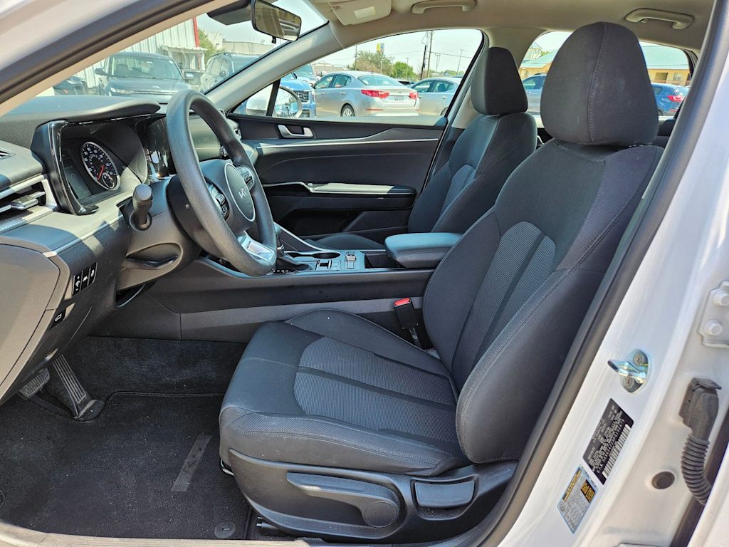 Thumbnail: 2023 Kia K5 - 10