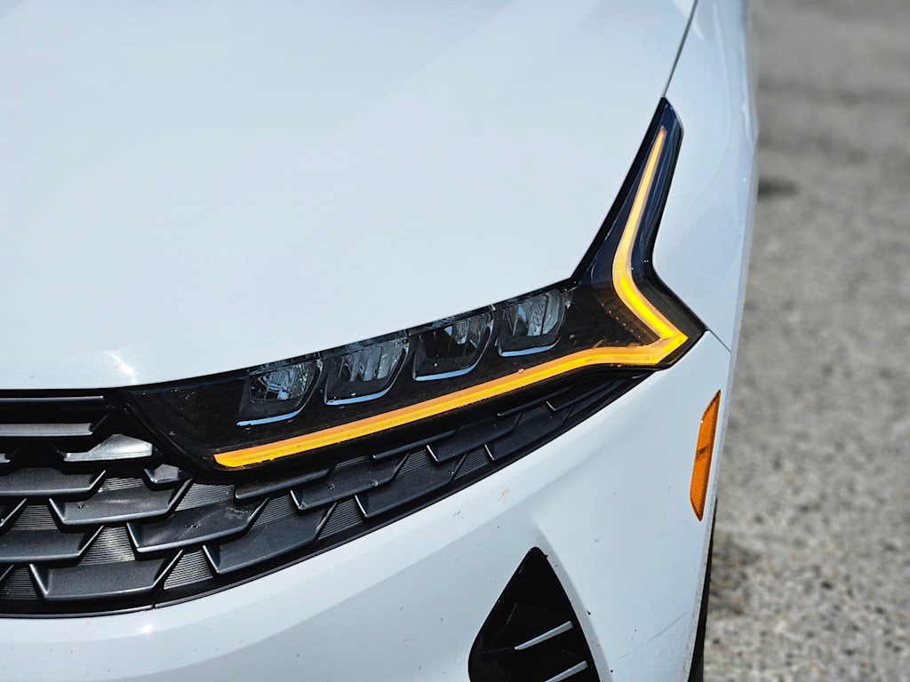 Thumbnail: 2023 Kia K5 - 26