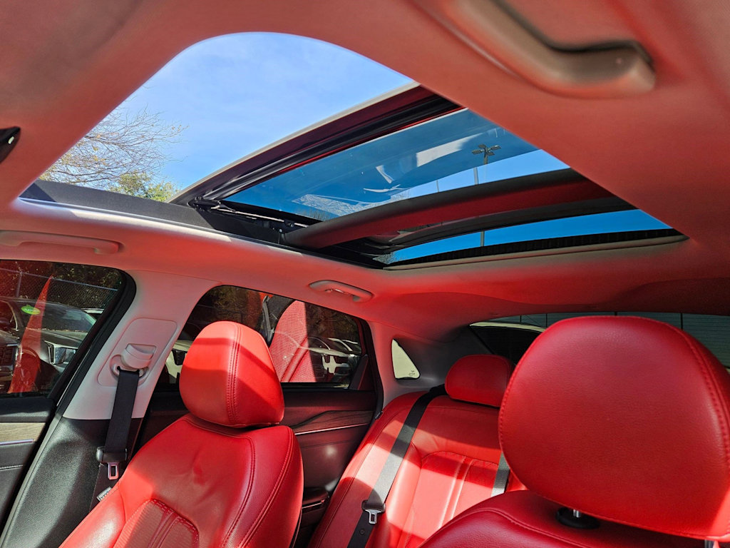 Thumbnail: 2023 Kia K5 - 16