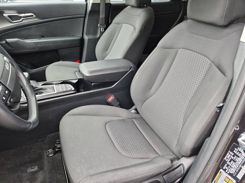 Thumbnail: 2026 Kia Sportage - 9