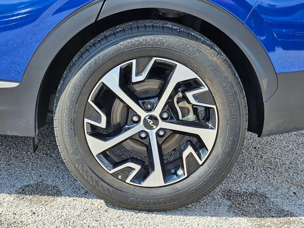 Thumbnail: 2023 Kia Sportage - 8