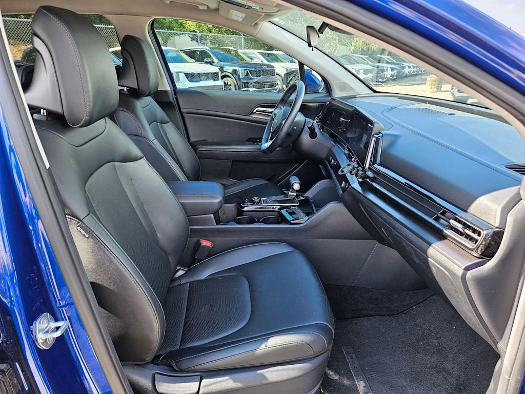 Thumbnail: 2023 Kia Sportage - 11