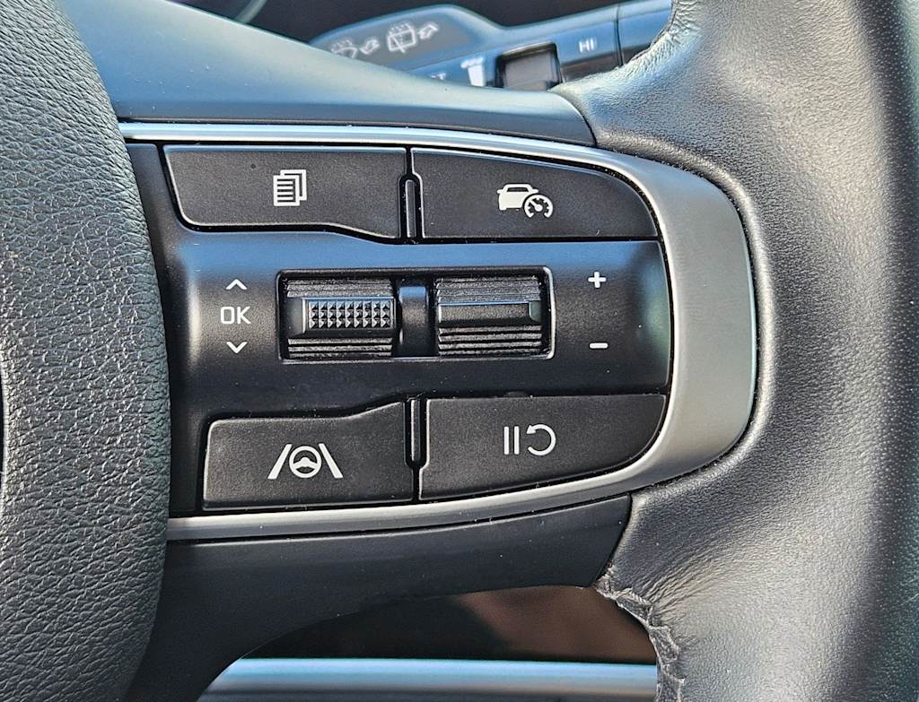 Thumbnail: 2023 Kia Sportage - 25