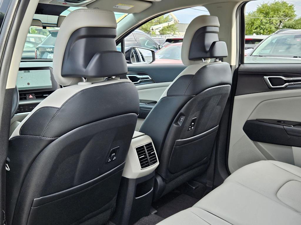 Thumbnail: 2024 Kia Sportage - 7