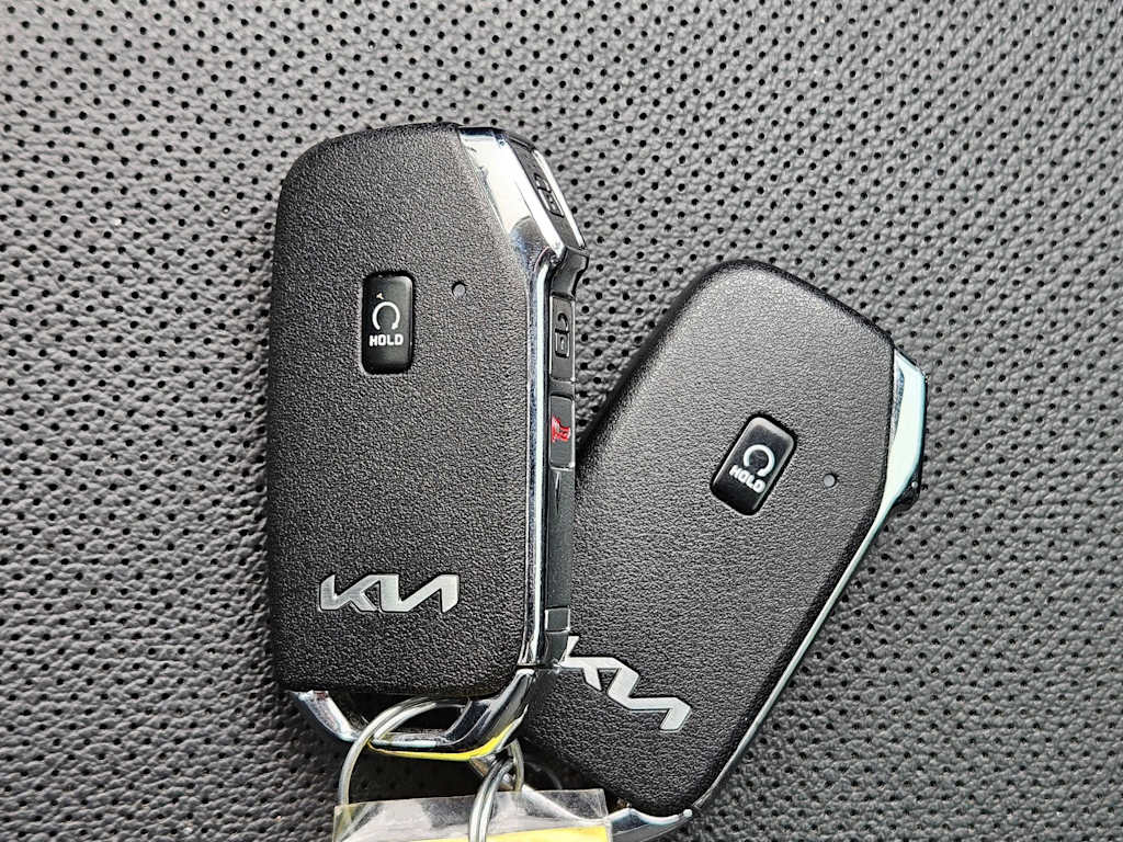 Thumbnail: 2024 Kia Sportage - 16