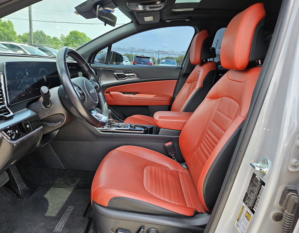 Thumbnail: 2023 Kia Sportage - 10