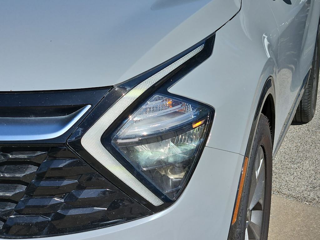 Thumbnail: 2023 Kia Sportage - 24