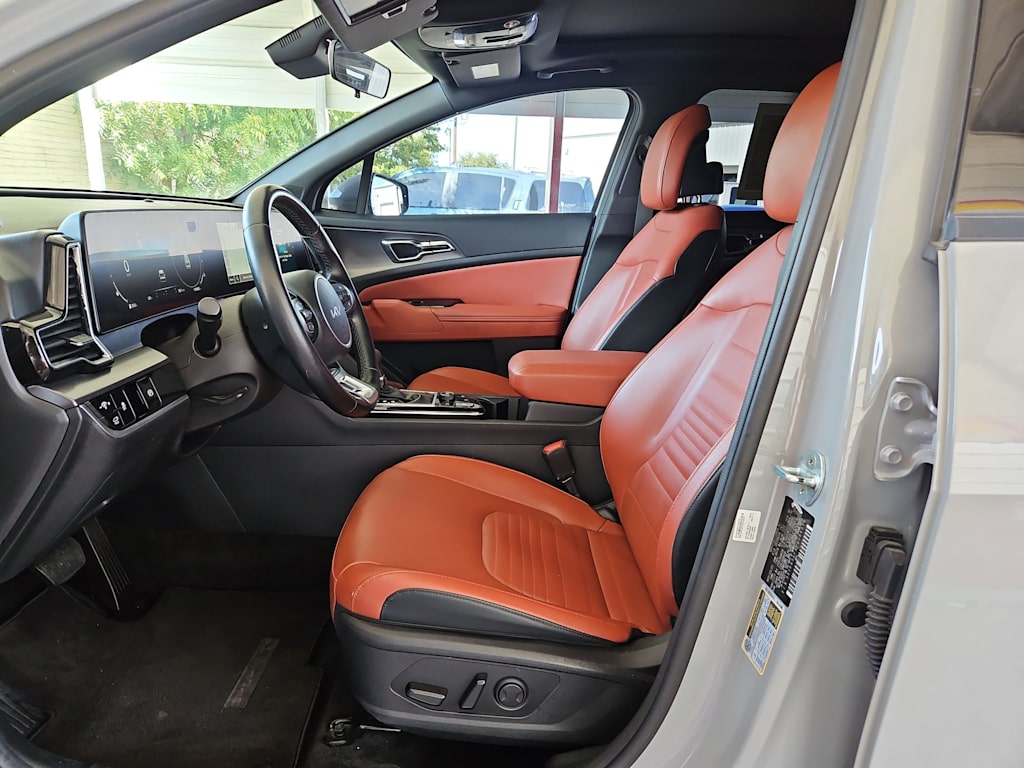 Thumbnail: 2023 Kia Sportage - 10