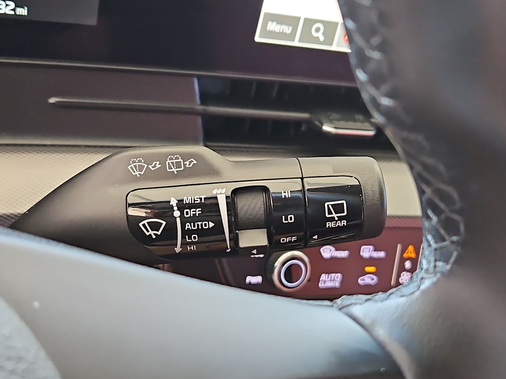 Thumbnail: 2023 Kia Sportage - 32