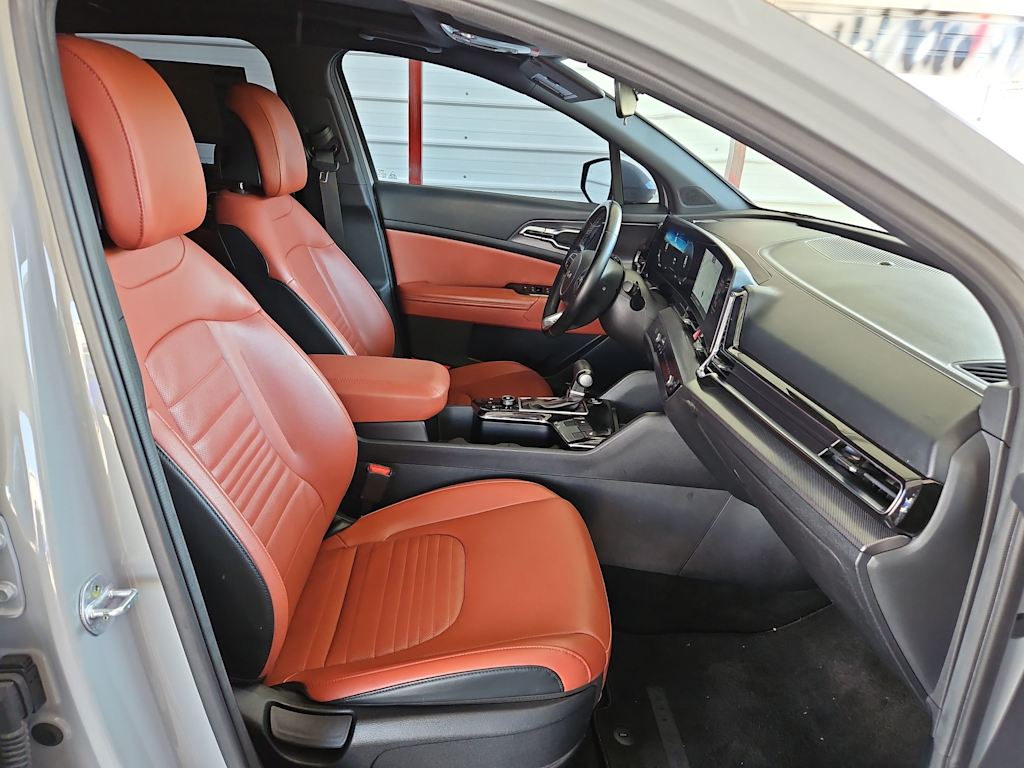 Thumbnail: 2023 Kia Sportage - 11